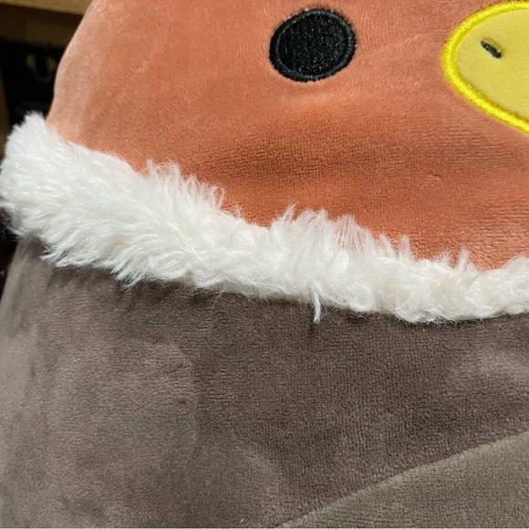 Asley the vulture Squishmallows EUC Claire’s exclusive limited edition - Picture 6 of 12